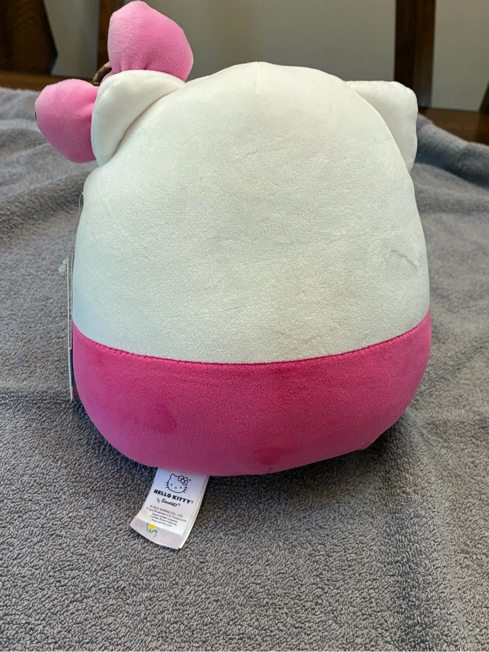 Squishmallows Hello Kitty White Pink Plush with Brown Chocolate Heart Bow